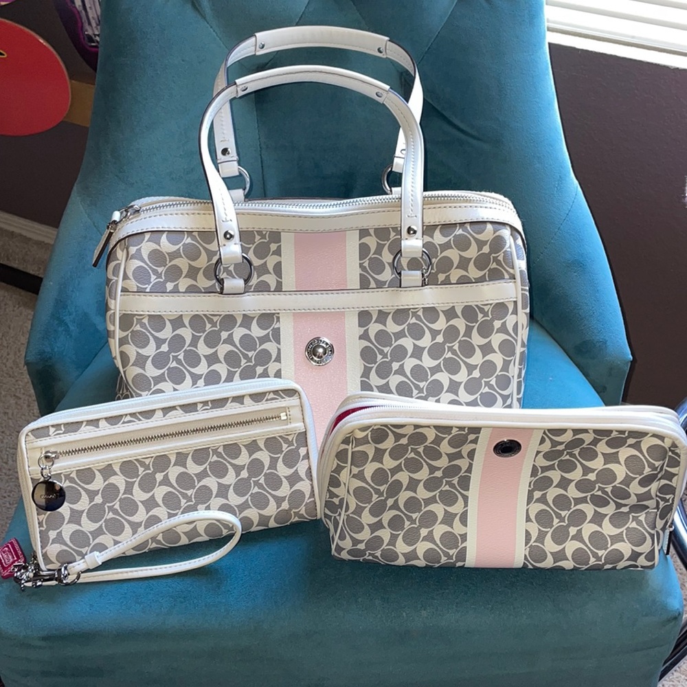 Coach 3 piece purse set